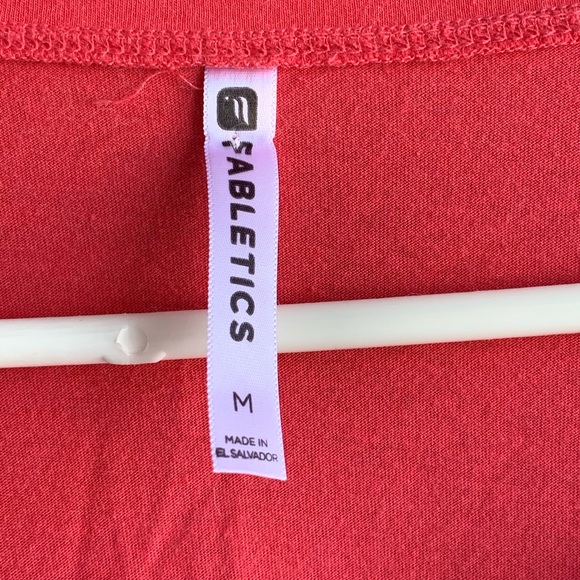 Fabletics top - Picture 4 of 4